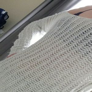 3 Items for 20$ Off Shoulder Hollister Sweater